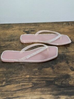 Lauren Lorraine Tampa Pink Silver Rhinestone Embellished Jelly Flip Flops 6